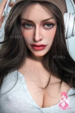 162cm G-cup European Realistic Busty Sex Doll Everleigh