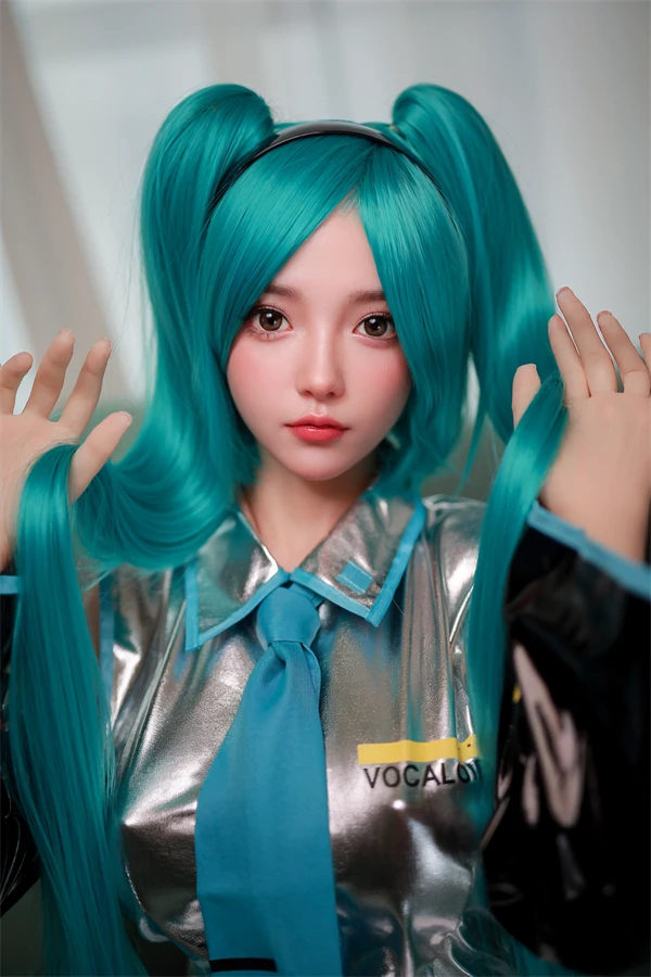 Japanese Cosplay Celebrity Sex Doll Hatsune Miku 166cm Japanese Cosplay Celebrity Sex Doll Hatsune Miku 166cm